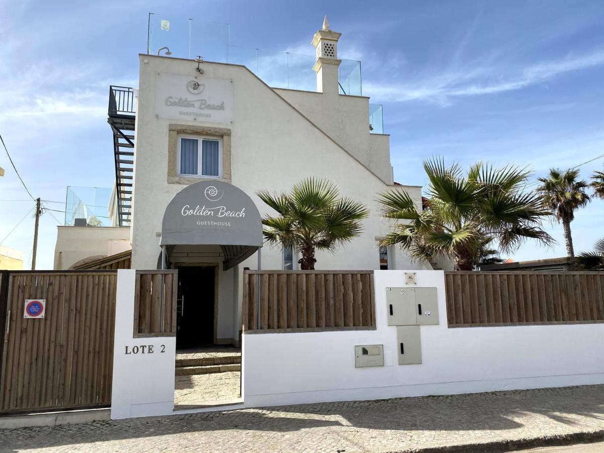 Golden & Rooftop Bar Guest house